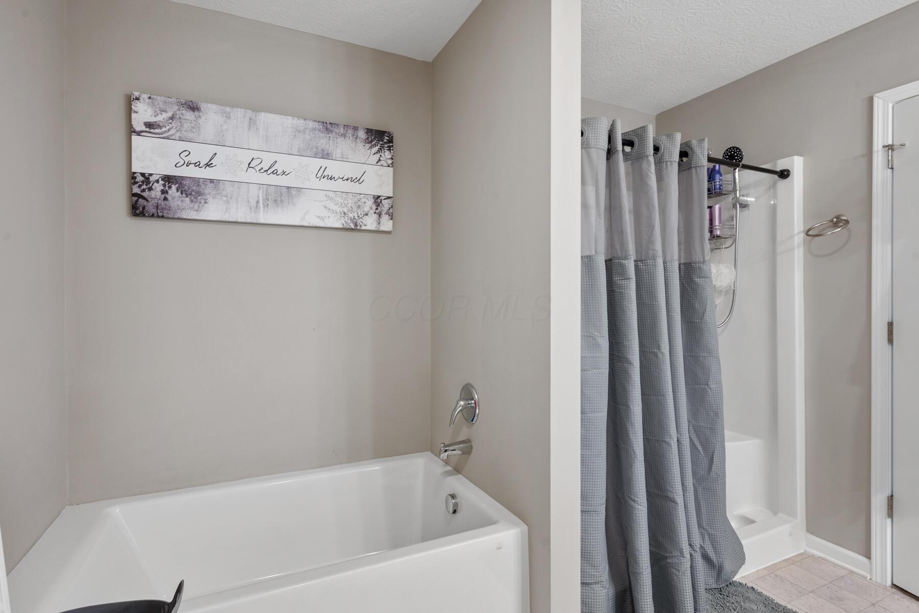 249 Rochdale, Delaware, Ohio image 33