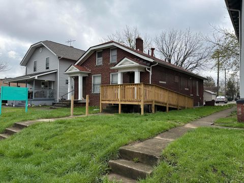 Photo of 2637 Sullivant Avenue, Columbus, OH 43204 (MLS # 225039833)