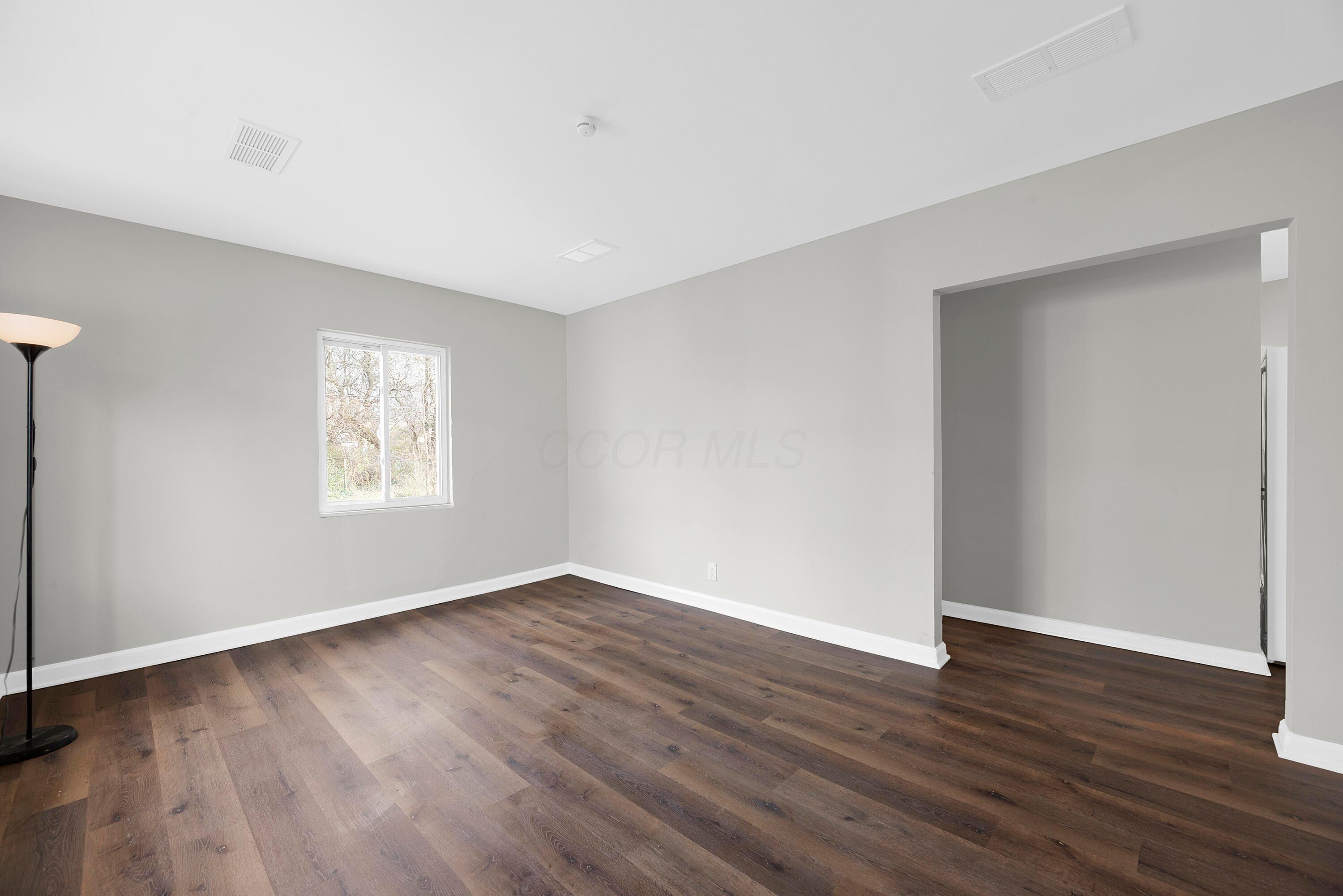 1432-1436 Oakwood Avenue