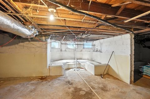 Tiny photo for 14 Janes Street, Jeffersonville, OH 43128 (MLS # 226012301)