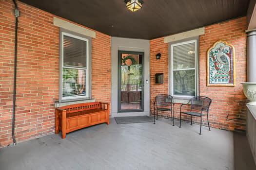 190 W William Street