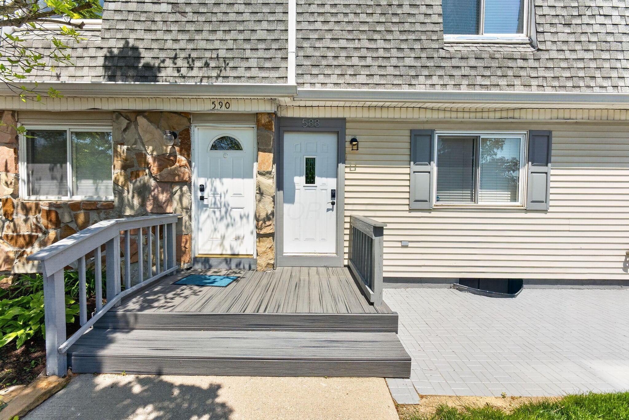 588 Willis Lane