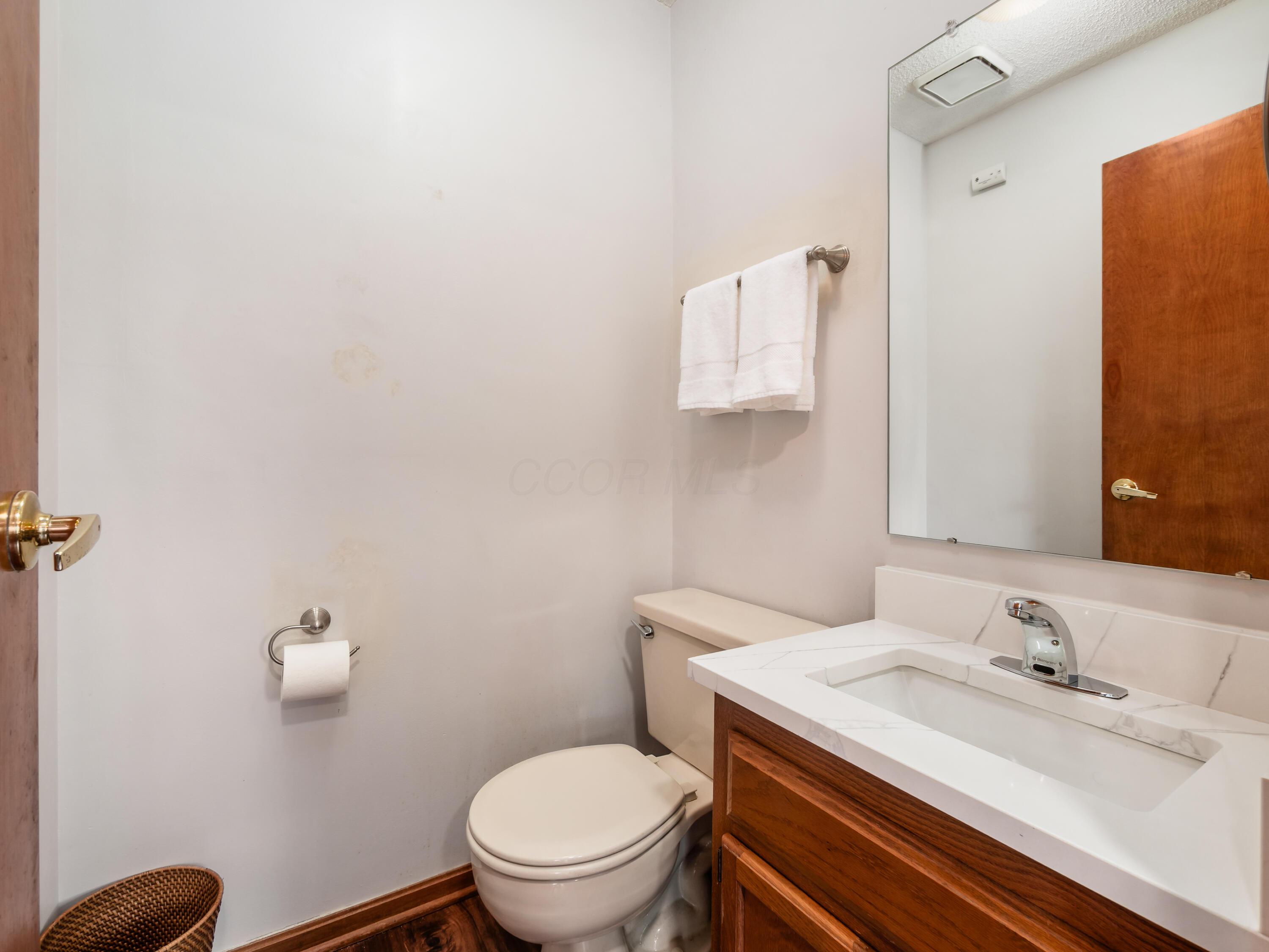 5961 Hayden Run Road, Hilliard, Ohio image 14