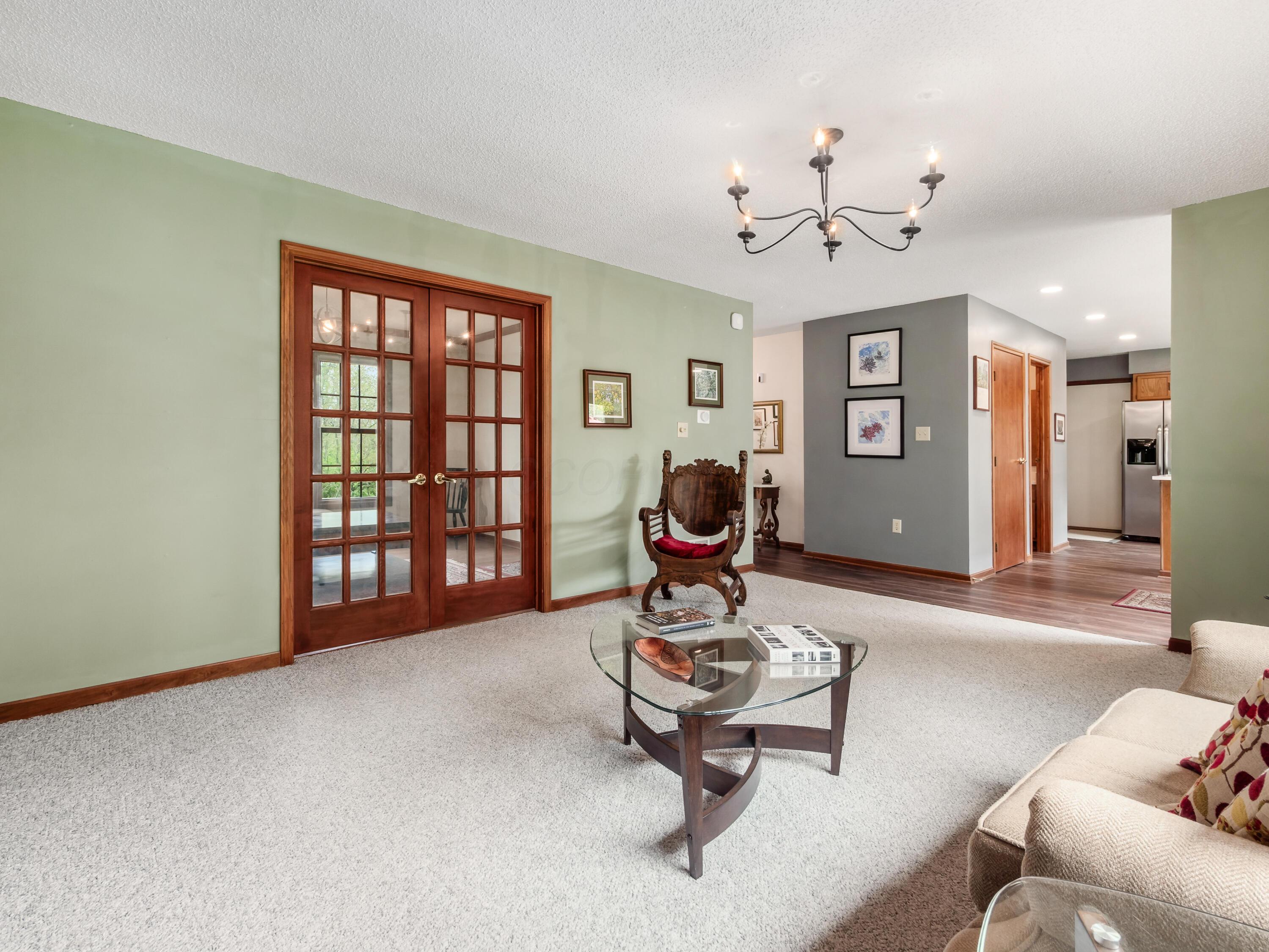 5961 Hayden Run Road, Hilliard, Ohio image 18