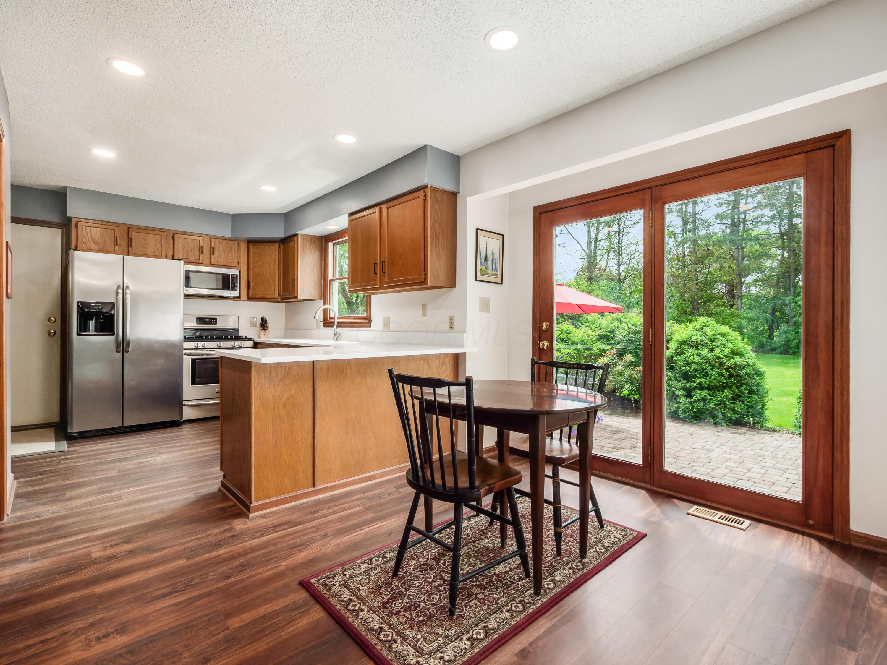 5961 Hayden Run Road, Hilliard, Ohio image 12