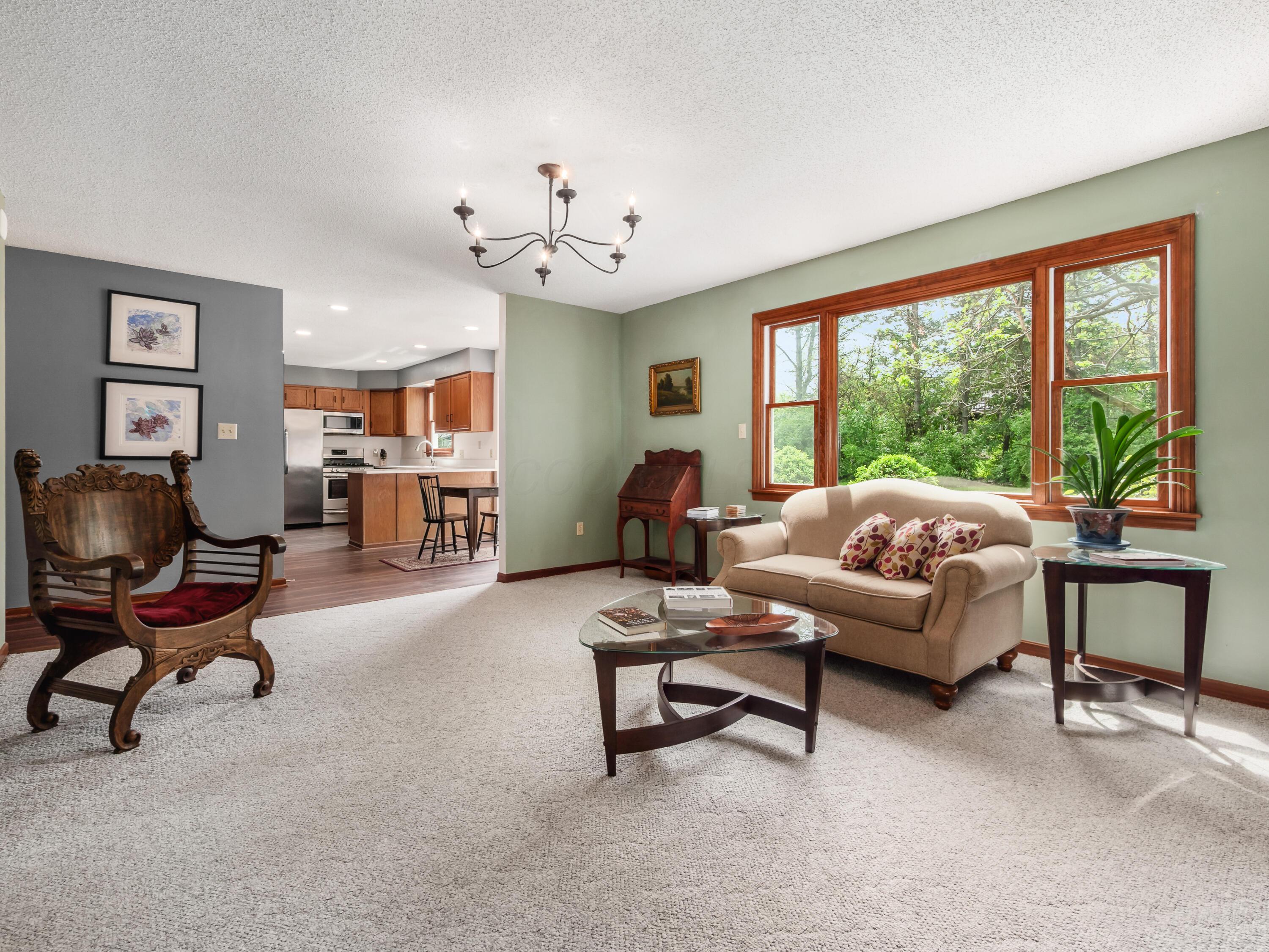 5961 Hayden Run Road, Hilliard, Ohio image 8