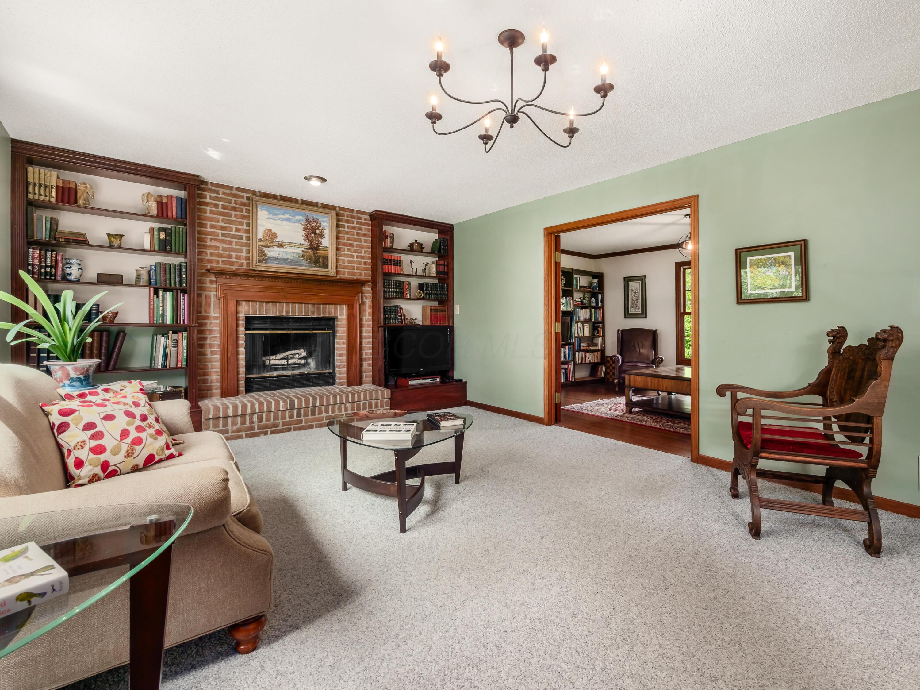 5961 Hayden Run Road, Hilliard, Ohio image 10
