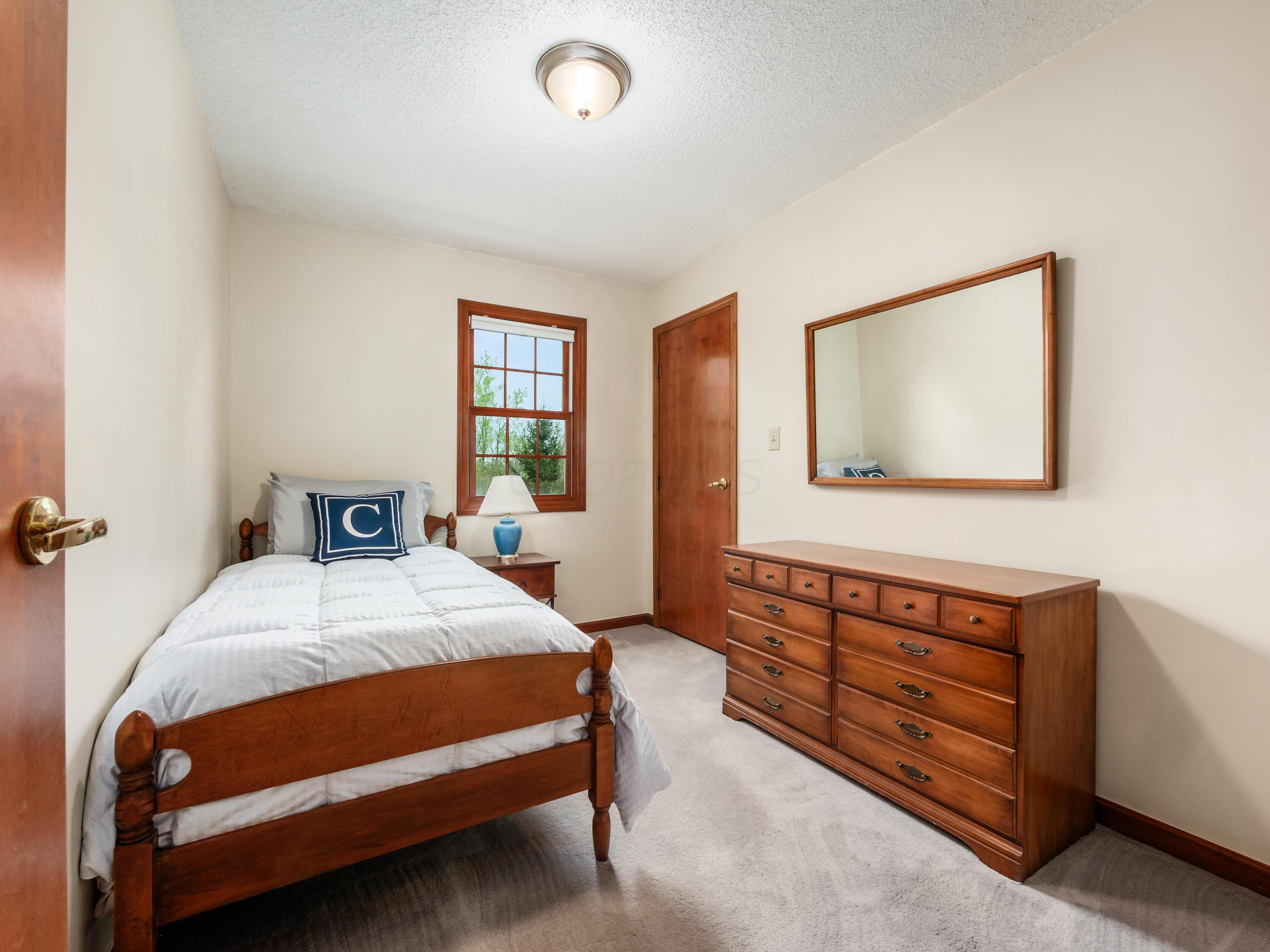 5961 Hayden Run Road, Hilliard, Ohio image 26