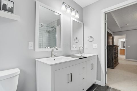 Tiny photo for 6124 Crossmont Court, New Albany, OH 43054 (MLS # 225044543)