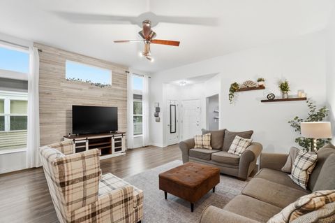 Tiny photo for 6124 Crossmont Court, New Albany, OH 43054 (MLS # 225044543)