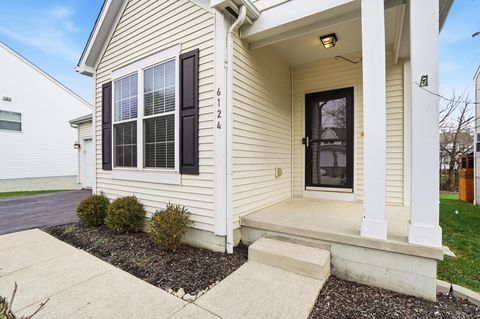 Tiny photo for 6124 Crossmont Court, New Albany, OH 43054 (MLS # 225044543)