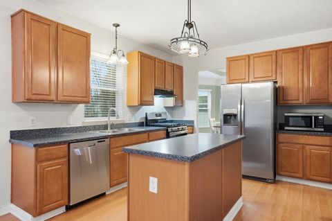 Tiny photo for 6124 Crossmont Court, New Albany, OH 43054 (MLS # 225044543)