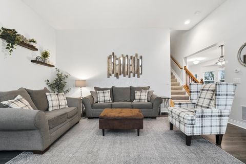 Tiny photo for 6124 Crossmont Court, New Albany, OH 43054 (MLS # 225044543)