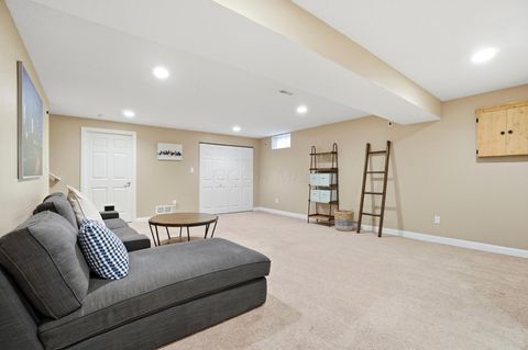 Tiny photo for 6124 Crossmont Court, New Albany, OH 43054 (MLS # 225044543)