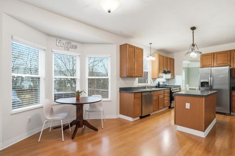 Tiny photo for 6124 Crossmont Court, New Albany, OH 43054 (MLS # 225044543)