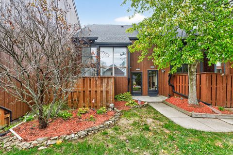 Photo of 4806 Smoketalk Lane 5 #5, Westerville, OH 43081 (MLS # 226000786)