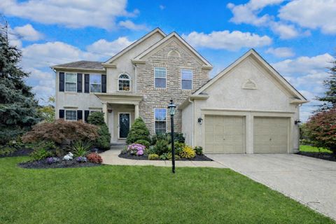 Photo of 6201 Lampton Pond Drive, Hilliard, OH 43026 (MLS # 226004125)