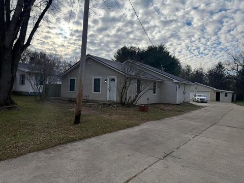 Photo of 3485 Lancaster Kirkersville Road NW, Lancaster, OH 43130 (MLS # 225045366)