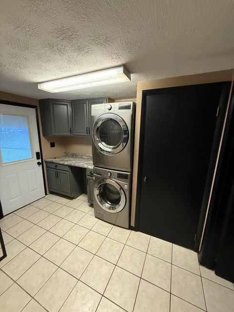 Tiny photo for 3485 Lancaster Kirkersville Road NW, Lancaster, OH 43130 (MLS # 225045366)