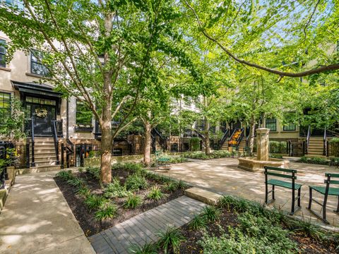 Photo of 174 E Gay Street G6 #G6, Columbus, OH 43215 (MLS # 225039153)