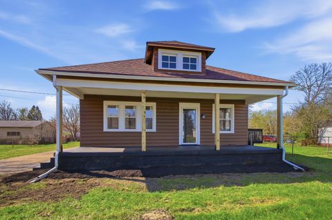 Photo of 1925 Sunset Avenue, Springfield, OH 45505 (MLS # 226011462)