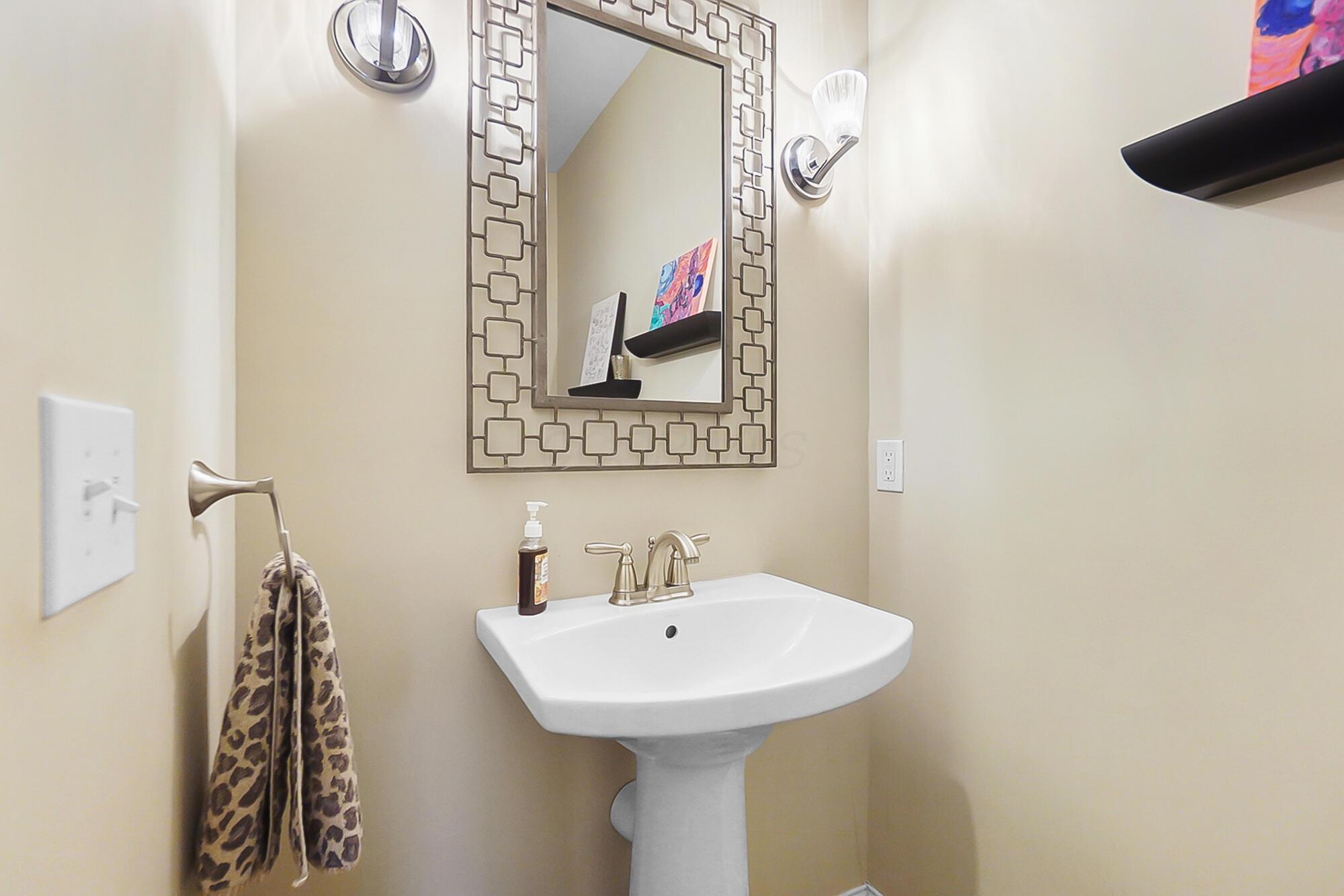 Dublin, Ohio, 43017, United States, 5 Bedrooms Bedrooms, ,5 BathroomsBathrooms,Residential,Active,2035065