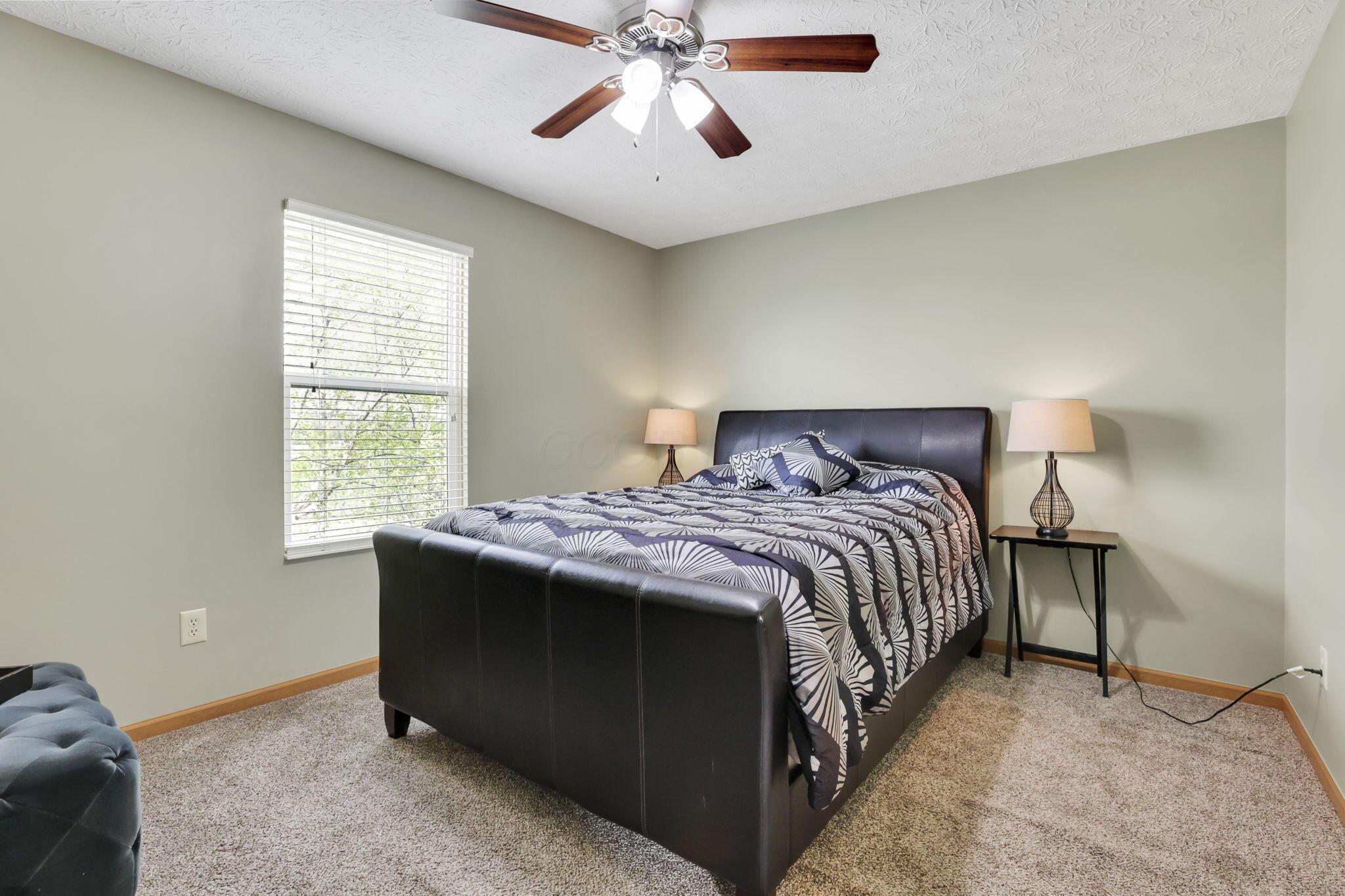 2131 Ripple Road, Hilliard, Ohio image 22