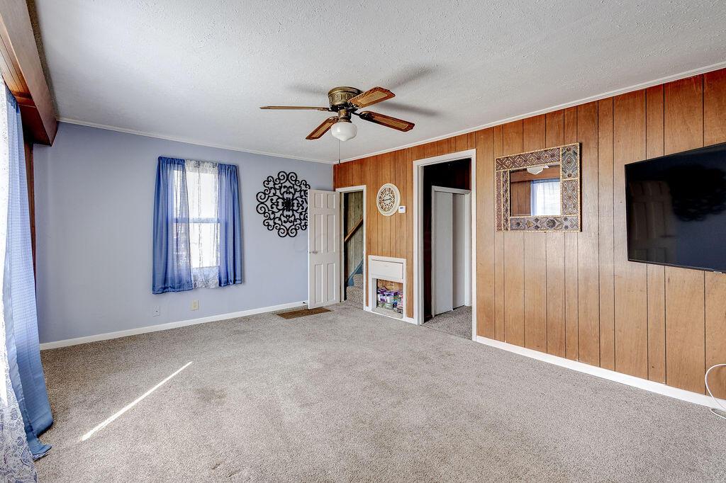 12500 East Street, Howard, Ohio image 6
