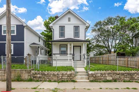 Photo of 1680 Parsons Avenue, Columbus, OH 43207 (MLS # 226029138)