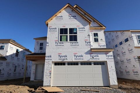 Photo of 5639 Valleydale Road, Powell, OH 43065 (MLS # 226003415)