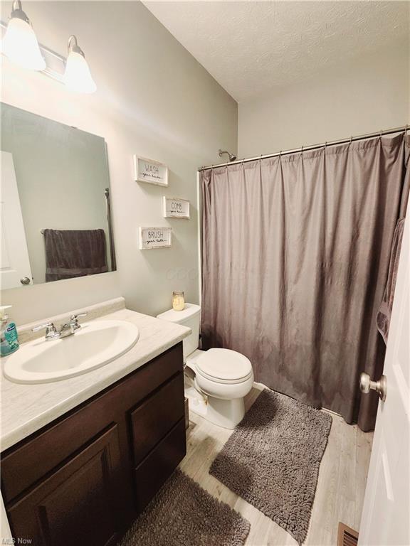 63550 Wintergreen Road, Lore City, Ohio image 23