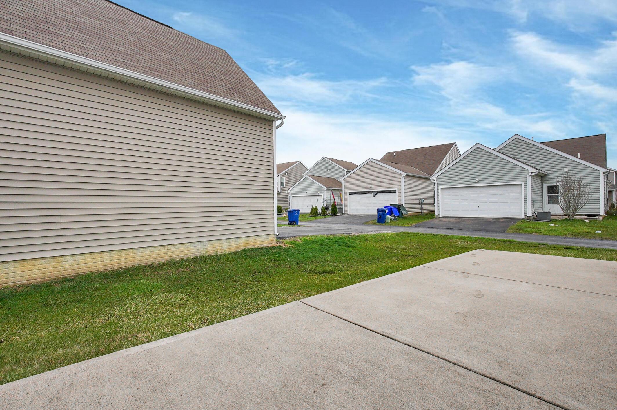 6176 Red Glare Drive #229, Galloway, Ohio image 29