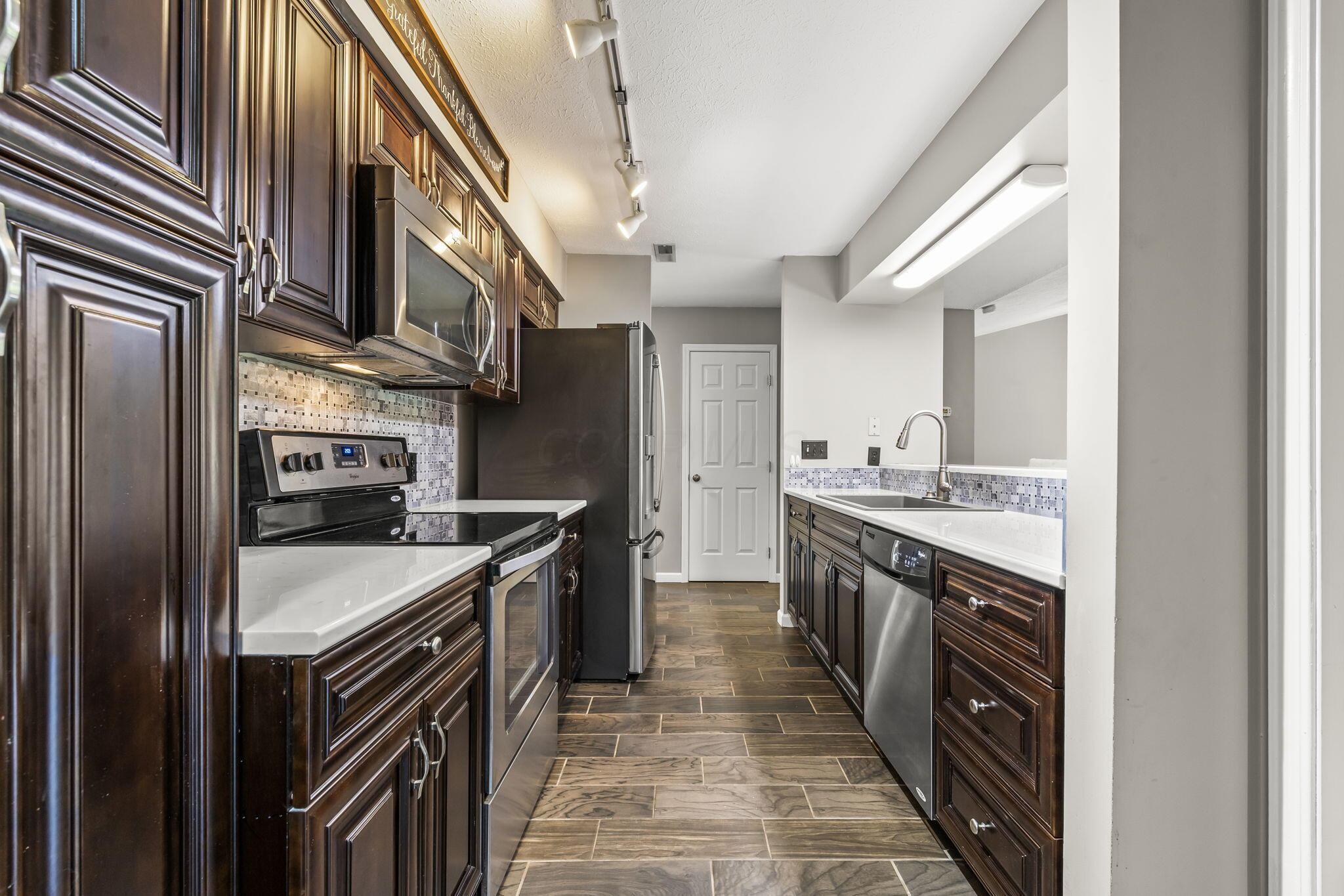 867 Red Oak Trail, Mansfield, Ohio image 14