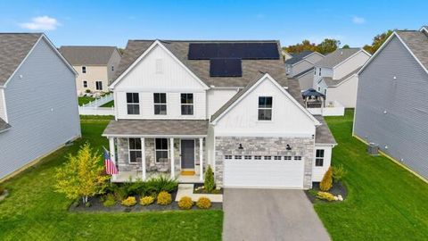 Photo of 547 Pagoda Loop, Delaware, OH 43015 (MLS # 225040642)
