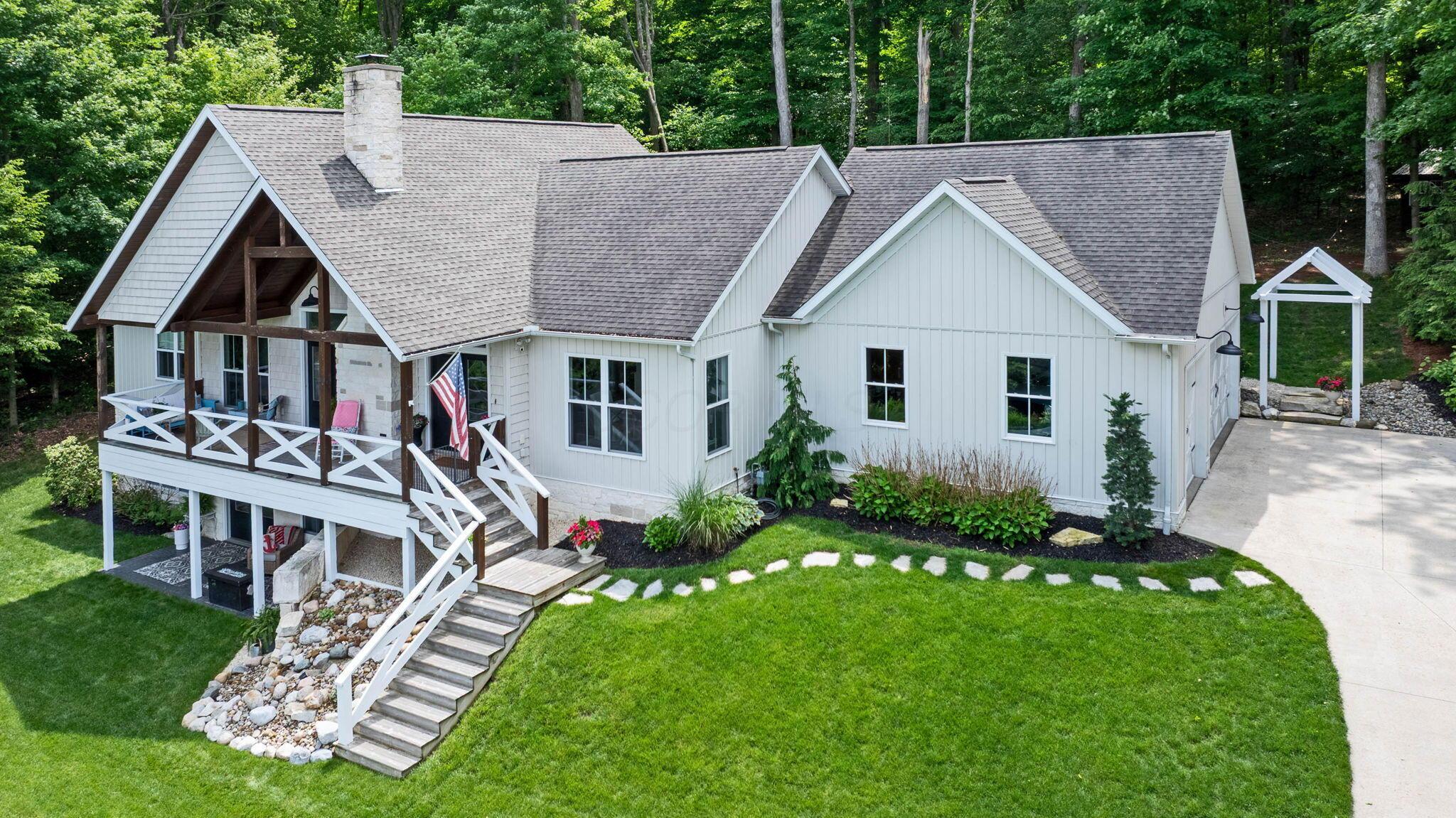 520 Grand Ridge Drive, Howard, Ohio image 2