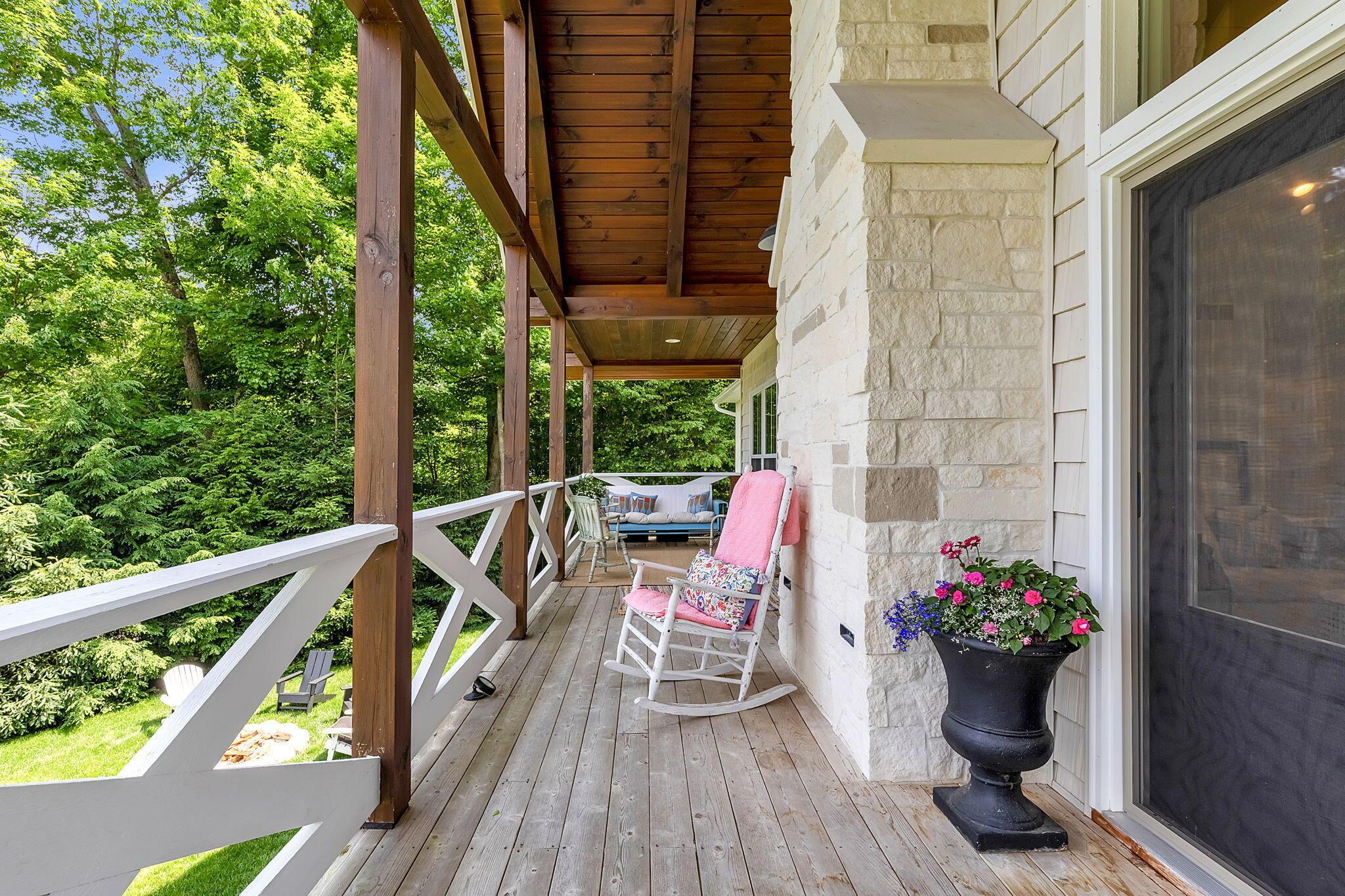 520 Grand Ridge Drive, Howard, Ohio image 4