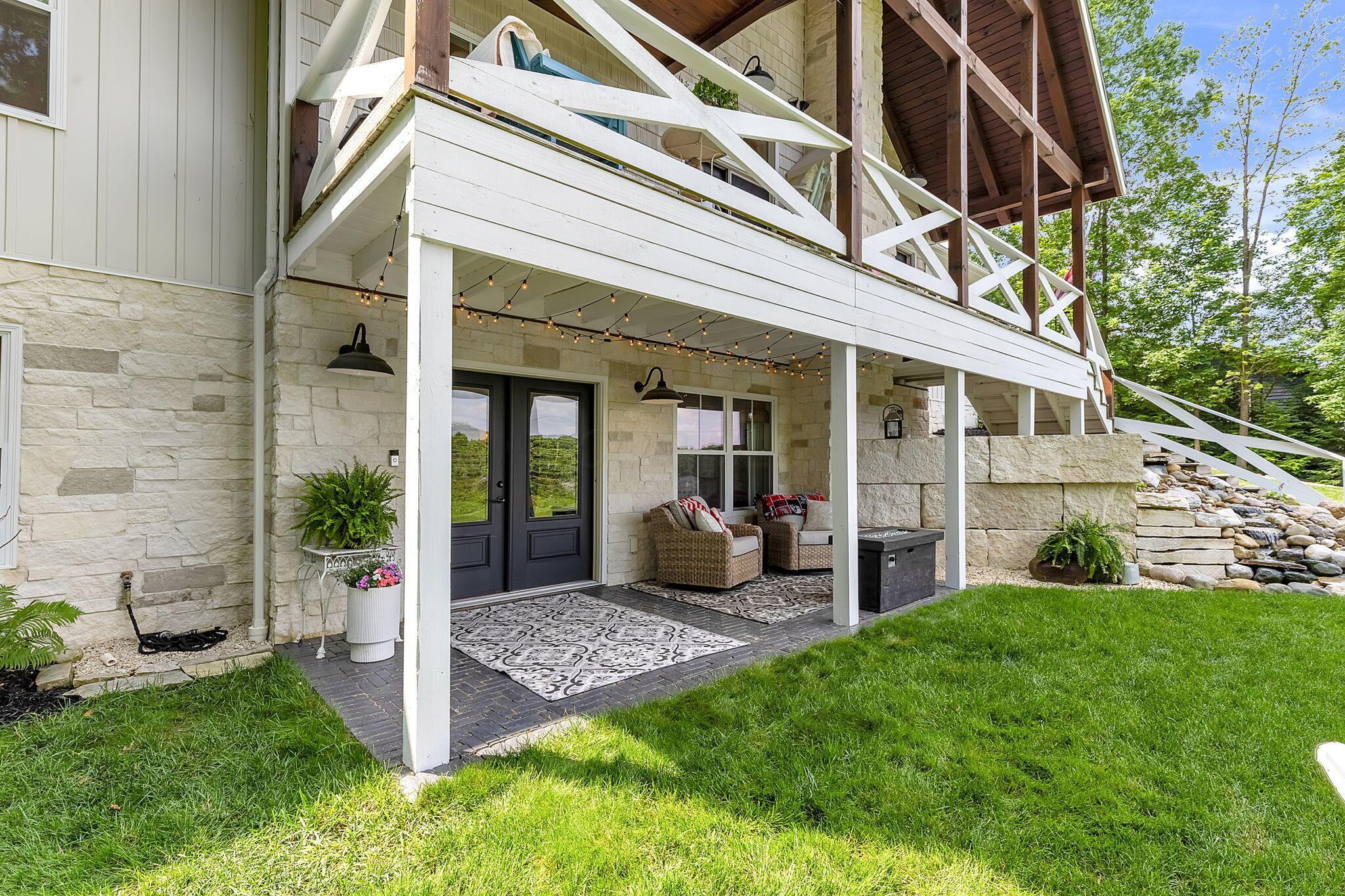 520 Grand Ridge Drive, Howard, Ohio image 6