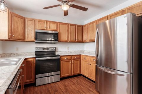 Tiny photo for 894 Linden Avenue, Washington Court House, OH 43160 (MLS # 225044742)