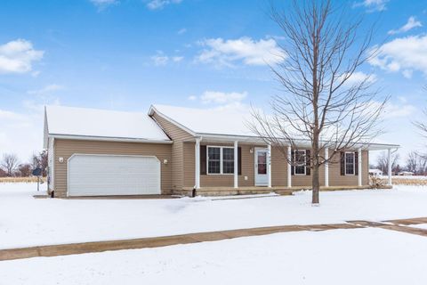 Tiny photo for 894 Linden Avenue, Washington Court House, OH 43160 (MLS # 225044742)