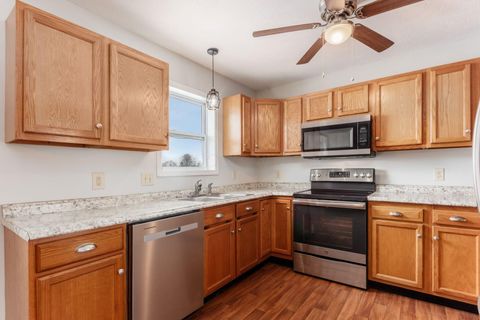 Tiny photo for 894 Linden Avenue, Washington Court House, OH 43160 (MLS # 225044742)