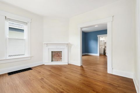 Tiny photo for 334 E Morrill Avenue, Columbus, OH 43207 (MLS # 226014266)