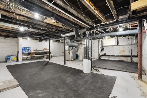 Tiny photo for 334 E Morrill Avenue, Columbus, OH 43207 (MLS # 226014266)