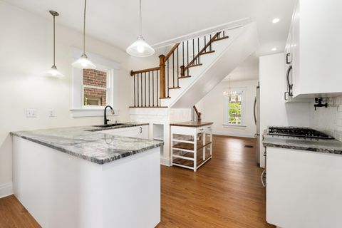 Tiny photo for 334 E Morrill Avenue, Columbus, OH 43207 (MLS # 226014266)