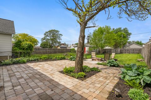 Tiny photo for 334 E Morrill Avenue, Columbus, OH 43207 (MLS # 226014266)