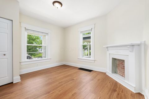 Tiny photo for 334 E Morrill Avenue, Columbus, OH 43207 (MLS # 226014266)