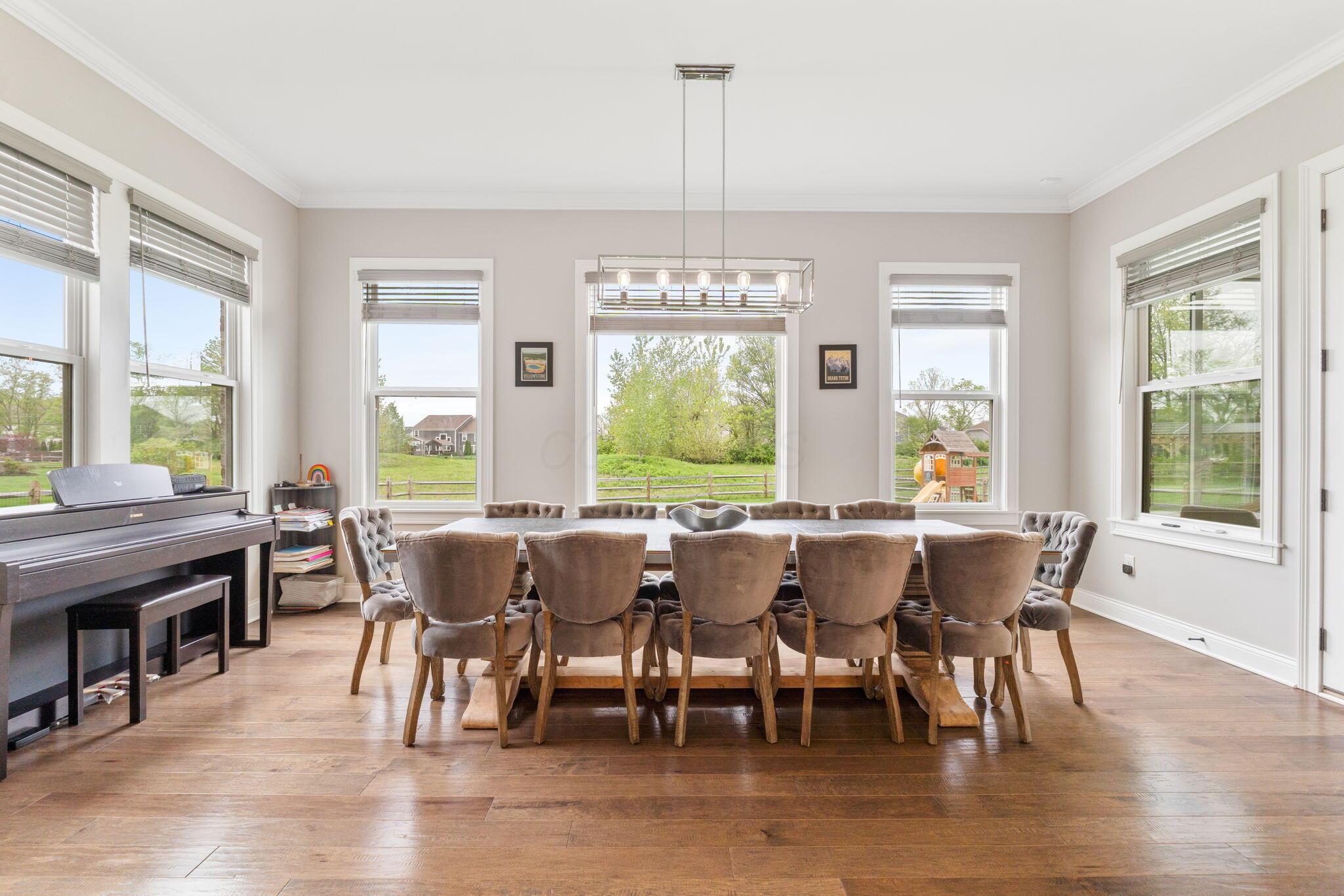 6540 Marshview Drive, Hilliard, Ohio image 32