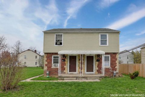 Photo of 839-841 S Ogden Avenue, Columbus, OH 43204 (MLS # 226004435)