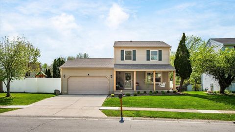 Photo of 781 Ashford Glen Drive, Columbus, OH 43230 (MLS # 226011923)