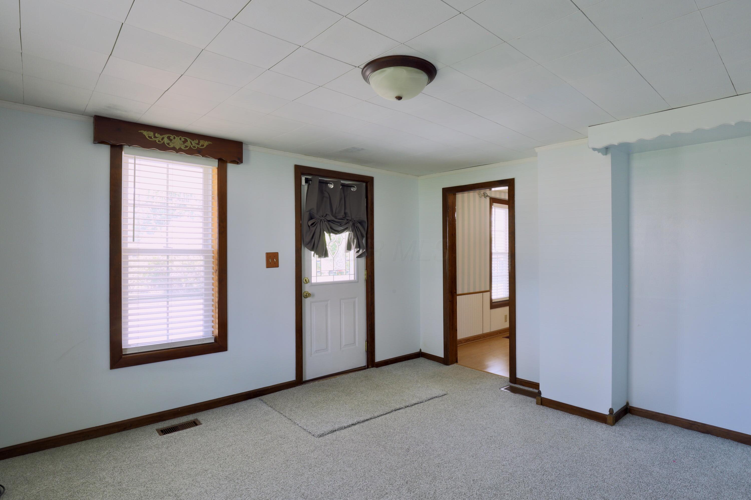 150 Hayward Avenue, Circleville, Ohio image 2