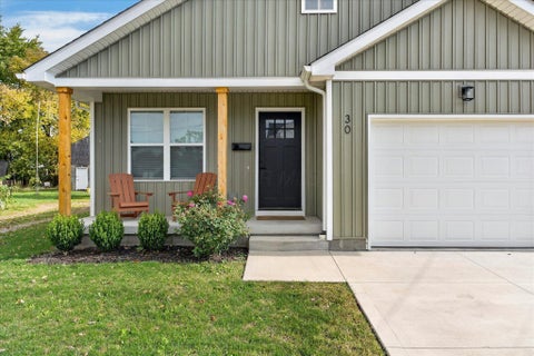 Tiny photo for 30 Maple Street, Jeffersonville, OH 43128 (MLS # 226040315)